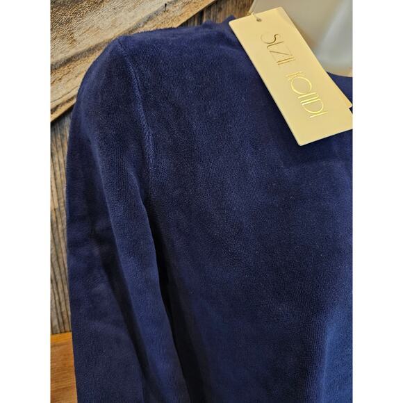 NWT (flaw) Suzie Kondi Keshni Long Sleeve Velour Navy crop sweater lounge small - Picture 2 of 8